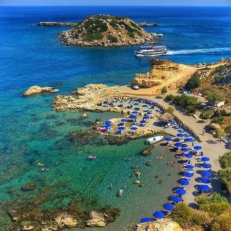 Grande Blue Suites With Private Bay Архангелос Экстерьер фото