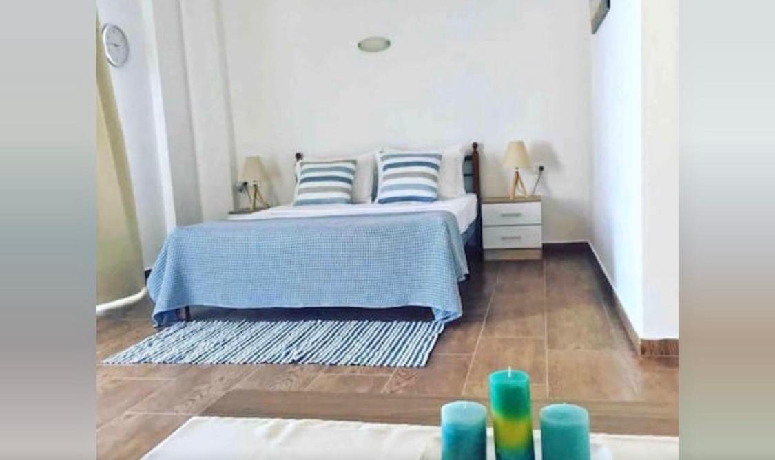 Grande Blue Suites With Private Bay Архангелос Экстерьер фото