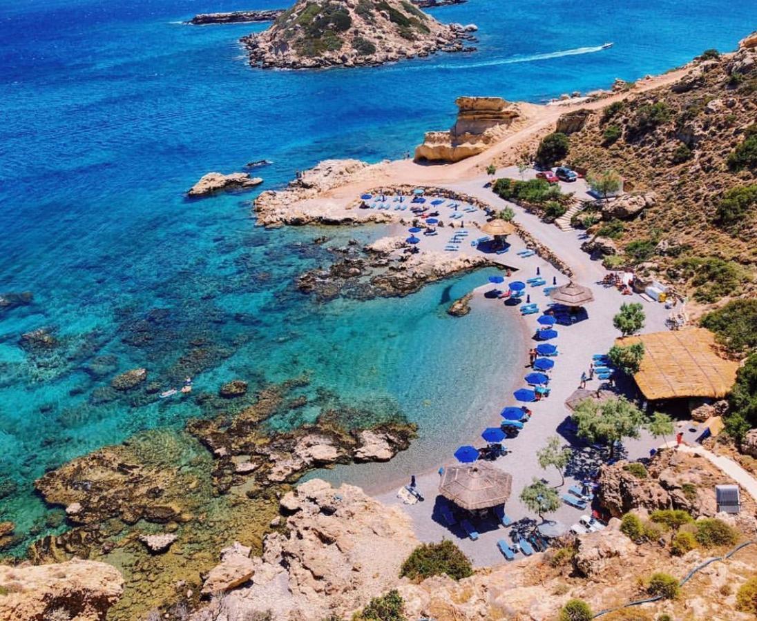 Grande Blue Suites With Private Bay Архангелос Экстерьер фото