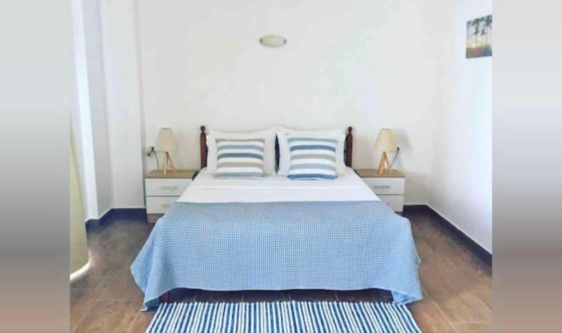 Grande Blue Suites With Private Bay Архангелос Экстерьер фото