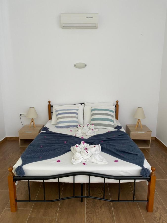Grande Blue Suites With Private Bay Архангелос Экстерьер фото